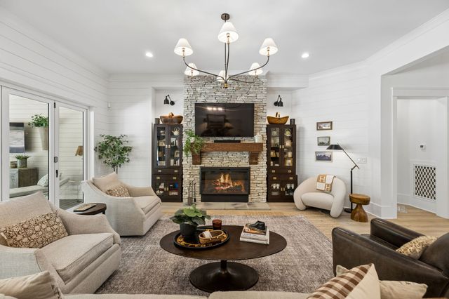 2320 Harts Landmark Dr, Franklin, TN 37069