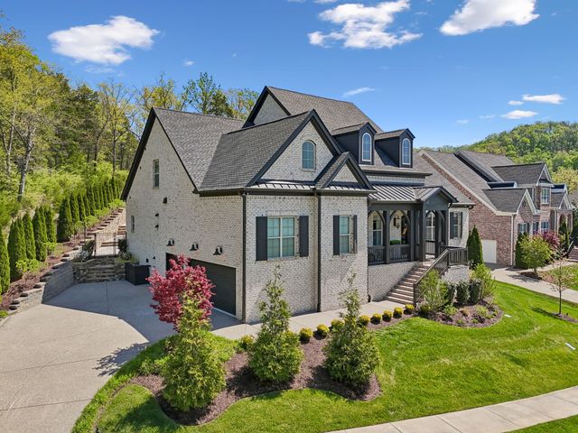 2320 Harts Landmark Dr, Franklin, TN 37069