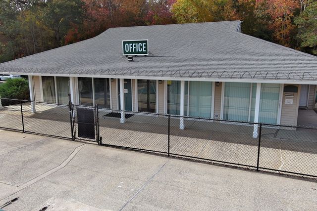 180 Main Street A-15, Bridgewater, MA 02324