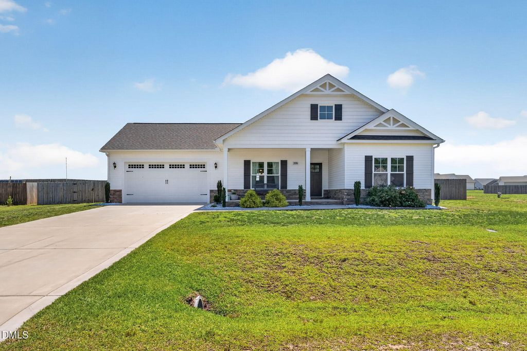 208 Fynloch Chase Drive, Fremont, NC 27830