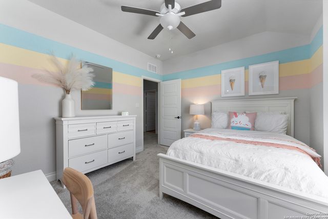 4036 Paddock Trail, Seguin, TX 78155