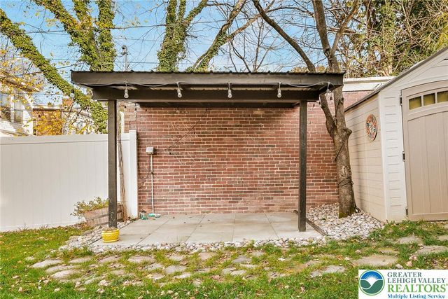 2140 West Gordon Street, Allentown City, PA 18104