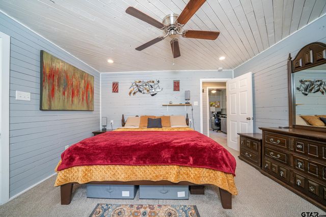 89 CR 3442, Leesburg, TX 75451