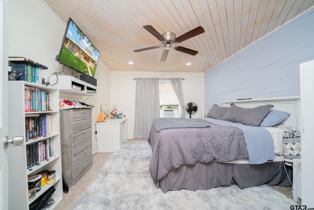 89 CR 3442, Leesburg, TX 75451