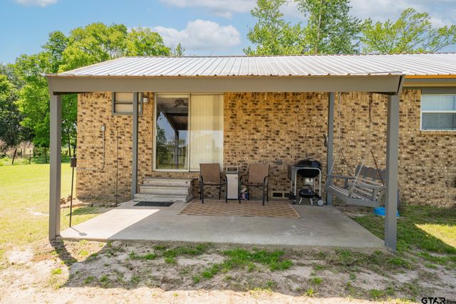 89 CR 3442, Leesburg, TX 75451