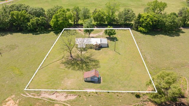 89 CR 3442, Leesburg, TX 75451