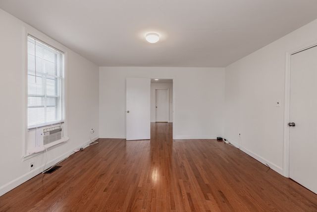 55 Morse 1, Watertown, MA 02472