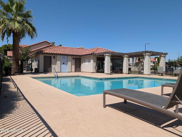 1138 W MANGO Drive, Gilbert, AZ 85233