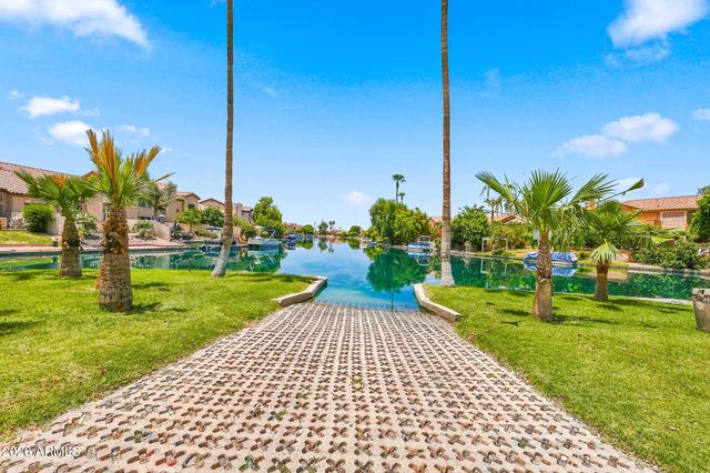 1138 W MANGO Drive, Gilbert, AZ 85233