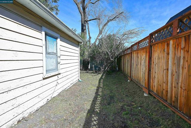 2480 Buena Vista Ave, Walnut Creek, CA 94597