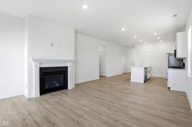 5350 Foxley Park Lane, Avon, IN 46123