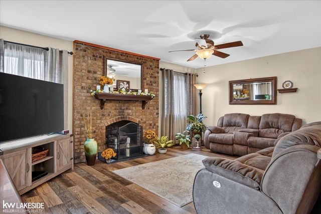 36847 Lodge Drive, Sterling Heights, MI 48312