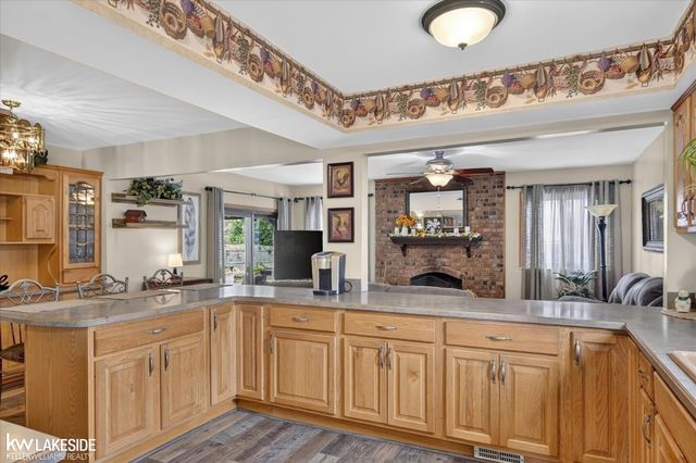 36847 Lodge Drive, Sterling Heights, MI 48312