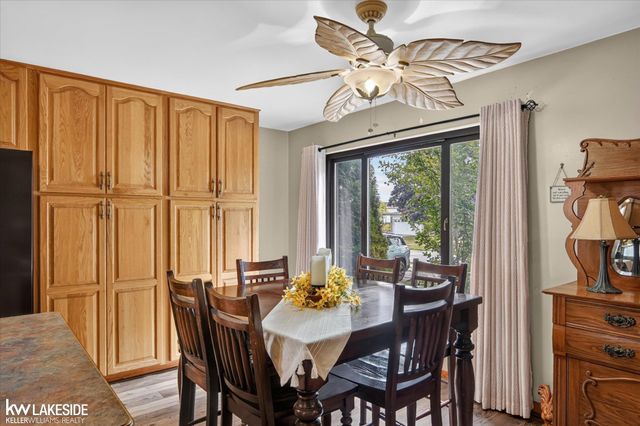 36847 Lodge Drive, Sterling Heights, MI 48312