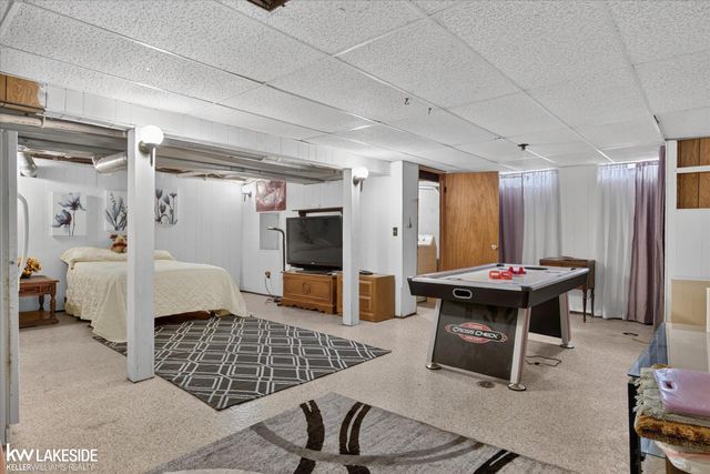 36847 Lodge Drive, Sterling Heights, MI 48312