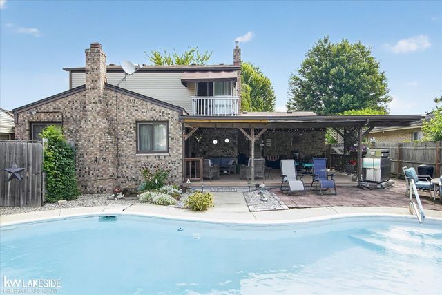 36847 Lodge Drive, Sterling Heights, MI 48312