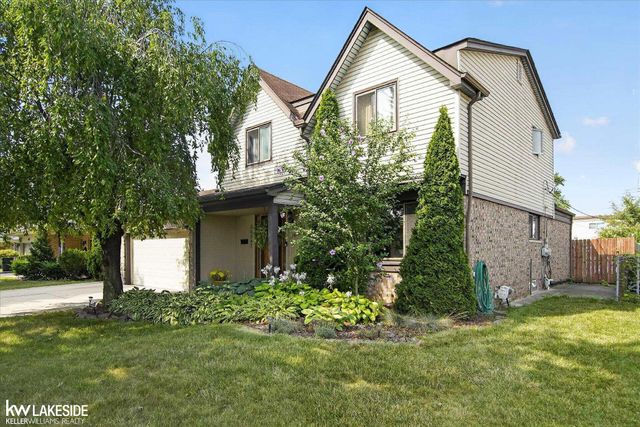 36847 Lodge Drive, Sterling Heights, MI 48312