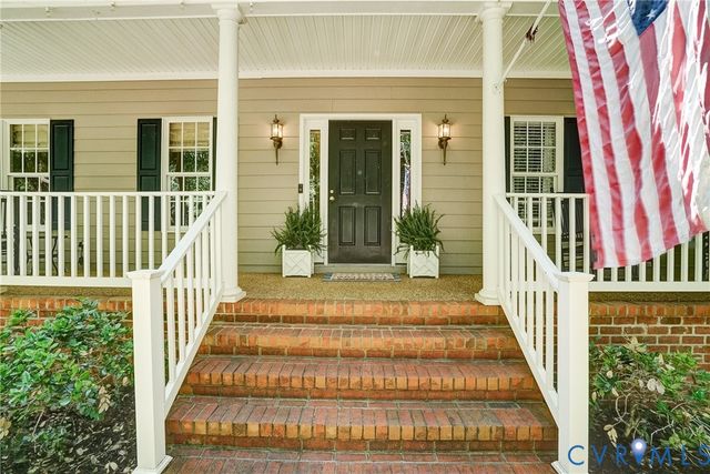 3020 Elioch Manor Dr, Powhatan, VA 23139