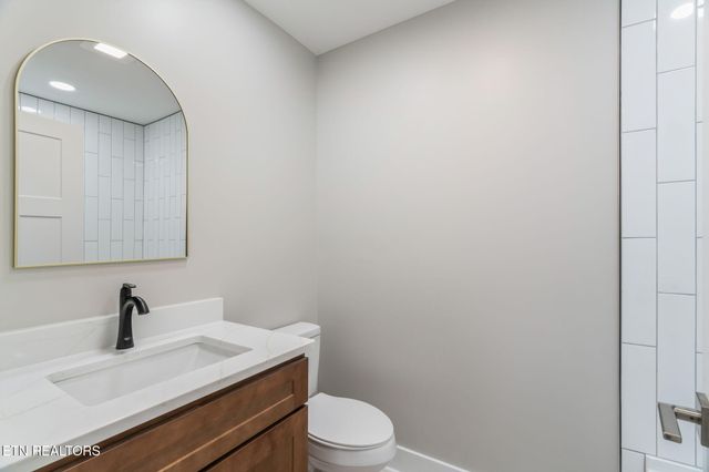 826 Long Mill Road, Athens, TN 37303