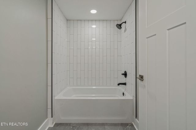 826 Long Mill Road, Athens, TN 37303