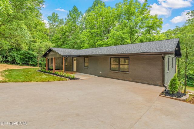 826 Long Mill Road, Athens, TN 37303