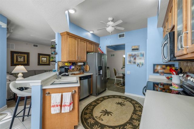 810 LANTERN WAY, Clearwater, FL 33765