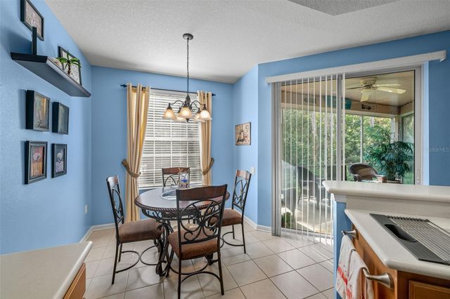 810 LANTERN WAY, Clearwater, FL 33765