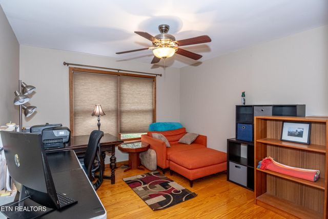 6217 Old Walland Hwy, Walland, TN 37886