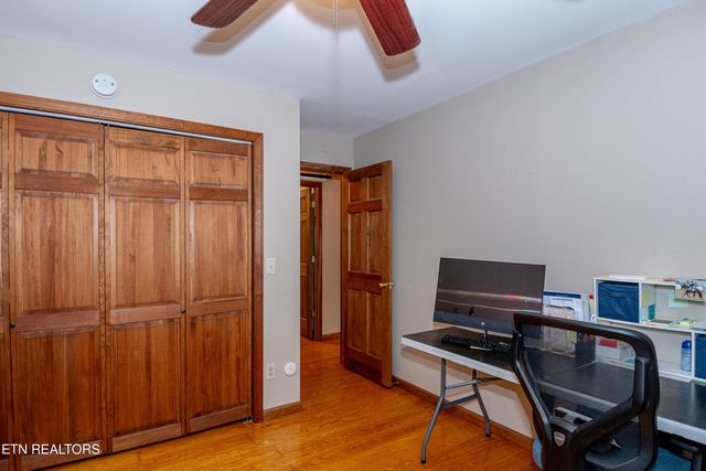 6217 Old Walland Hwy, Walland, TN 37886