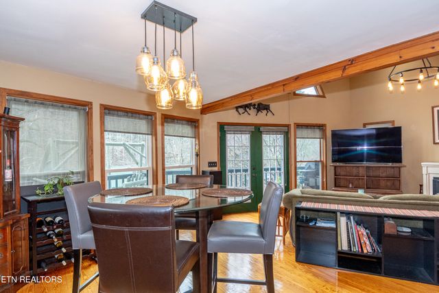 6217 Old Walland Hwy, Walland, TN 37886