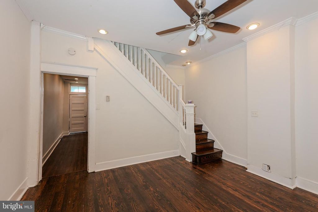 3203 CLARENCE AVE, Baltimore, MD 21213