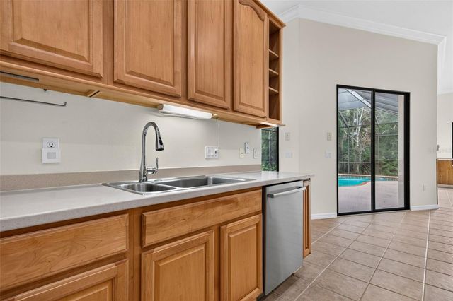 679 SAWGRASS BRIDGE ROAD, Venice, FL 34292