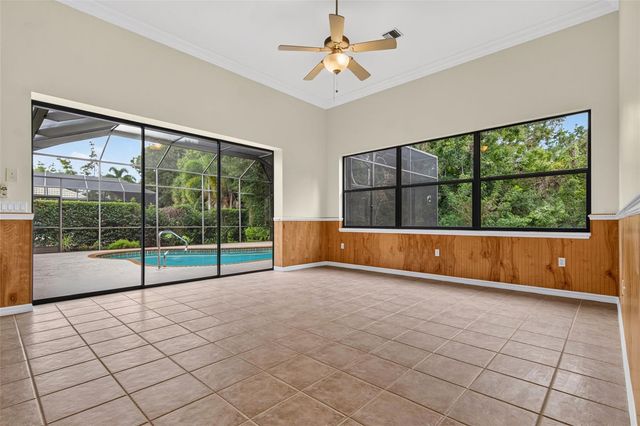 679 SAWGRASS BRIDGE ROAD, Venice, FL 34292