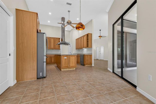 679 SAWGRASS BRIDGE ROAD, Venice, FL 34292