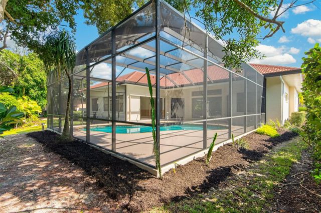 679 SAWGRASS BRIDGE ROAD, Venice, FL 34292
