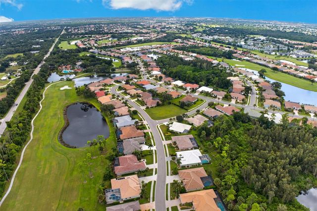 679 SAWGRASS BRIDGE ROAD, Venice, FL 34292