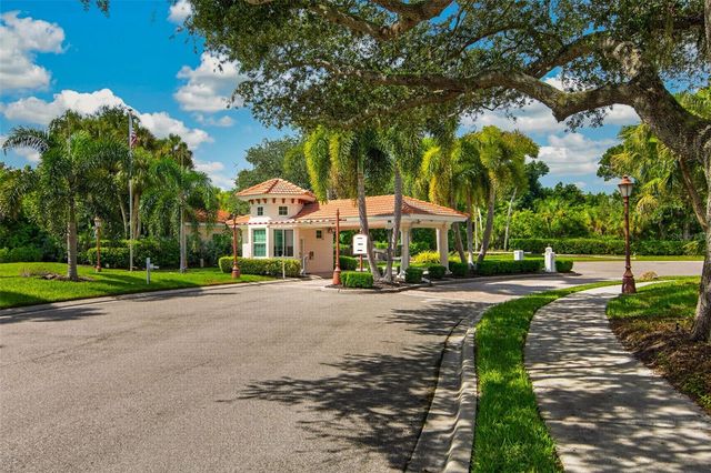679 SAWGRASS BRIDGE ROAD, Venice, FL 34292