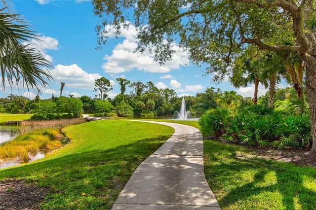 679 SAWGRASS BRIDGE ROAD, Venice, FL 34292