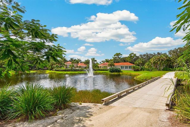 679 SAWGRASS BRIDGE ROAD, Venice, FL 34292