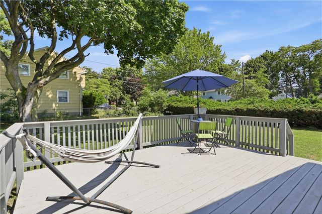 58 Dawes Road, Irondequoit, NY 14622