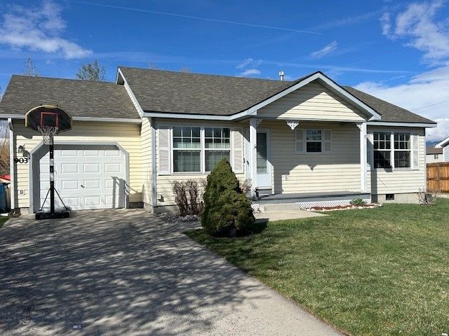 903 Paisley Drive, Belgrade, MT 59714