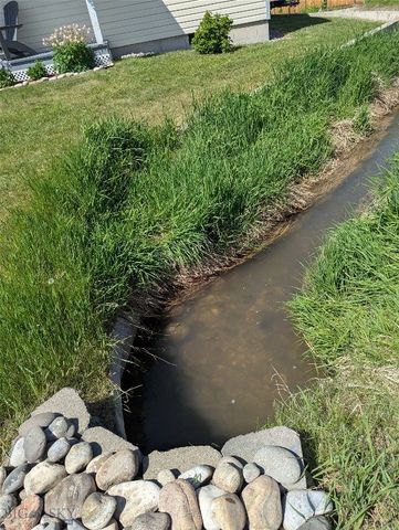 903 Paisley Drive, Belgrade, MT 59714