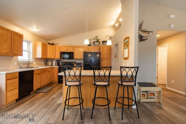 903 Paisley Drive, Belgrade, MT 59714