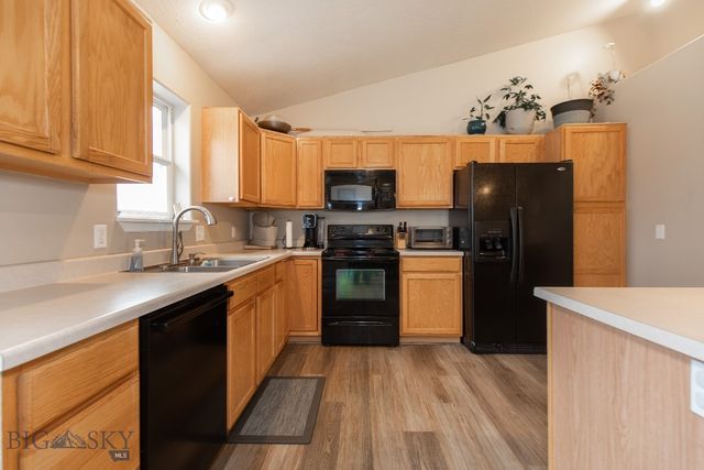 903 Paisley Drive, Belgrade, MT 59714