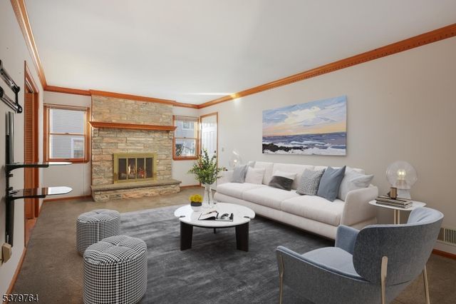 99 Beechwood Cir, Hillsborough Twp., NJ 08844