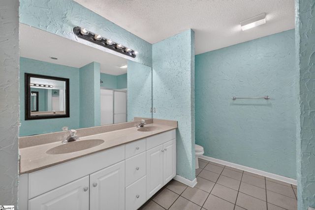 202 Ashford Court, Easley, SC 29642