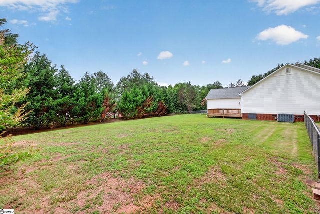 202 Ashford Court, Easley, SC 29642
