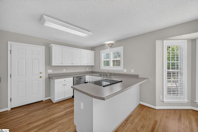 202 Ashford Court, Easley, SC 29642