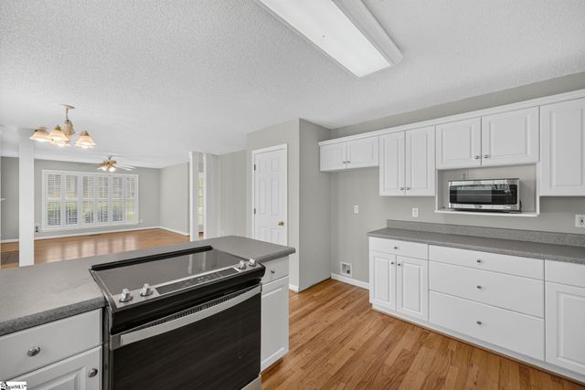 202 Ashford Court, Easley, SC 29642