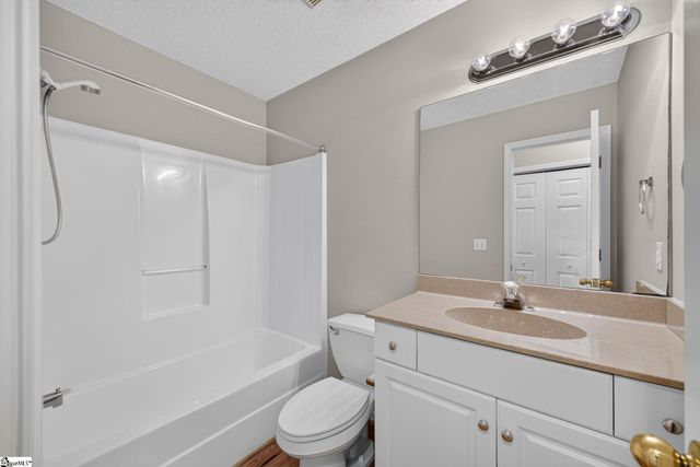 202 Ashford Court, Easley, SC 29642